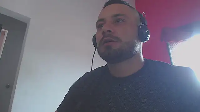 Snapshot of body_x29 chatting on March 2025 07:01:02 PM body x29 online show from March 2025 07:01:02 PM