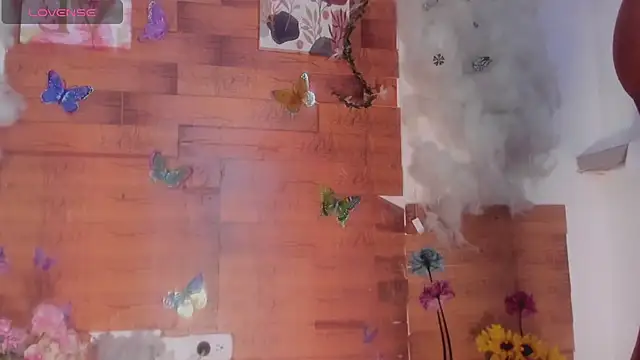 Snapshot of kelly_thomson chatting on January 2025 04:18:02 AM kelly thomson online show from January 2025 04:18:02 AM