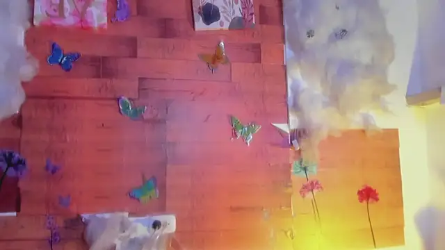 Snapshot of kelly_thomson chatting on March 2025 10:50:02 PM kelly thomson online show from March 2025 10:50:02 PM