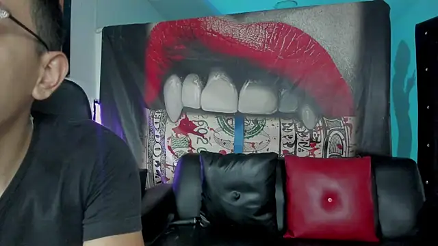 Strongernastyx online show from November 2025 08:47:02 PM