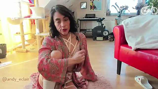 Snapshot of tinny_williams chatting on March 2026 10:18:02 AM tinny williams online show from March 2026 10:18:02 AM