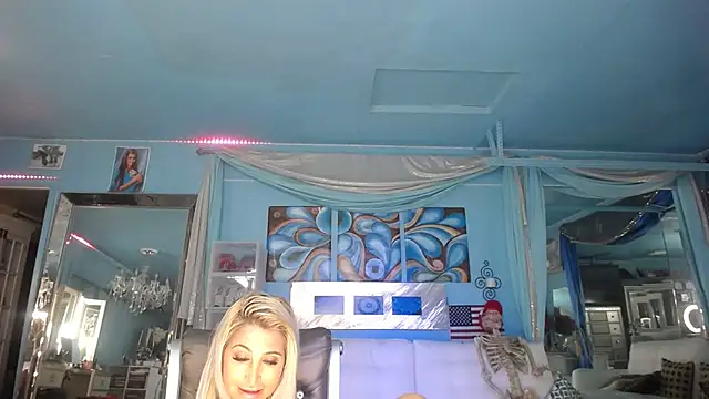 ADRIANNA FOX online show from February 2025 06:43:02 AM