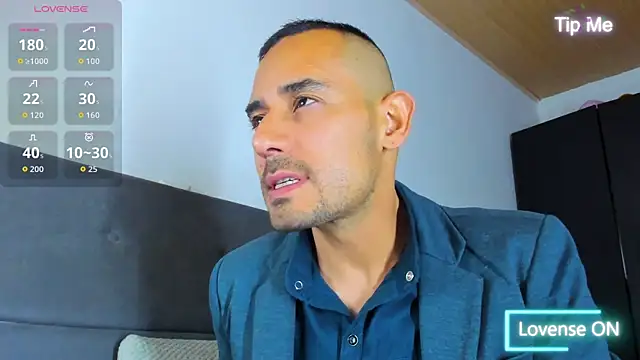 jhonyalzate2 online show from September 2025 11:21:01 PM