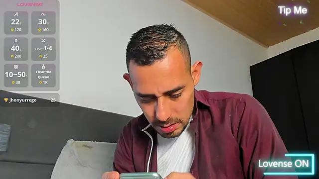 Snapshot of jhonyalzate2 chatting on May 2026 01:14:02 AM jhonyalzate2 online show from May 2026 01:14:02 AM