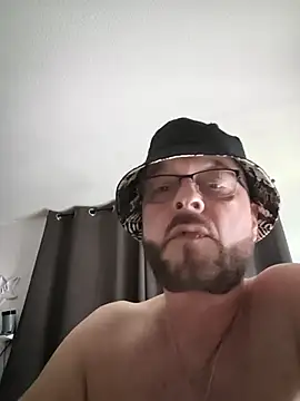 Looovemycockxh online show from July 2026 12:30:01 PM