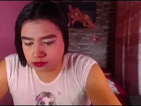 katrinawillff online show from November 2025 01:04:01 PM