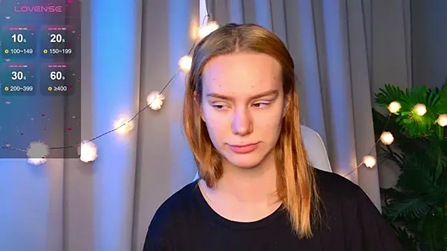 Ramona    online show from October 2025 06:03:01 AM