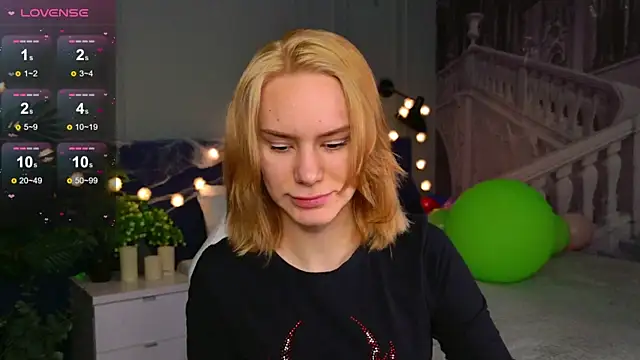 Ramona    online show from October 2025 06:13:01 AM