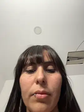 valeska69col online show from December 2025 05:12:02 AM