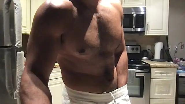 BigGuyMuscle online show from June 2026 03:25:01 AM
