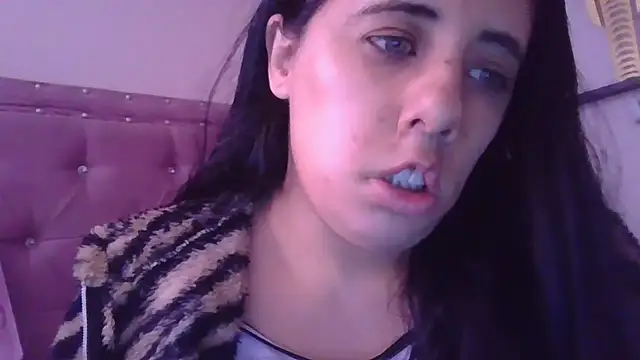 annarose19 online show from January 2026 08:45:01 PM