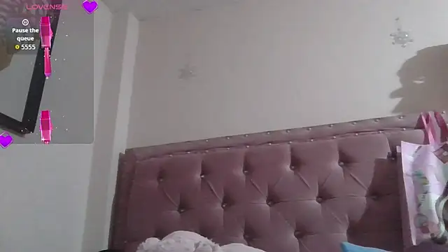 annarose19 online show from June 2026 01:19:02 AM