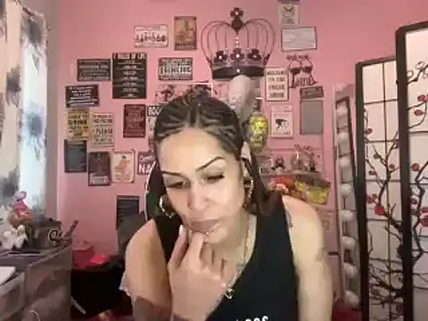 latinacubana online show from January 2025 02:30:02 PM