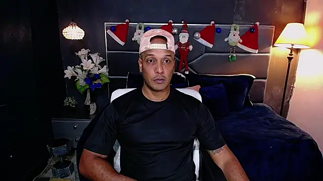 Snapshot of liam_howard chatting on December 2025 07:53:01 PM liam howard online show from December 2025 07:53:01 PM