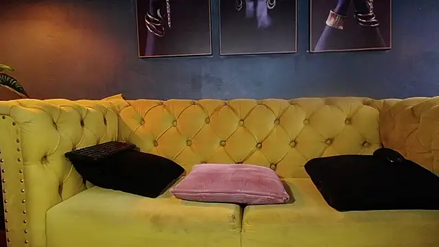 Snapshot of liam_howard chatting on December 2025 07:43:02 PM liam howard online show from December 2025 07:43:02 PM