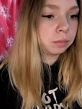 Zuli Kiska online show from December 2025 08:08:02 AM