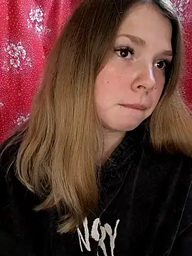 Zuli Kiska online show from January 2026 08:22:02 PM