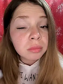 Zuli Kiska online show from March 2026 08:04:02 PM