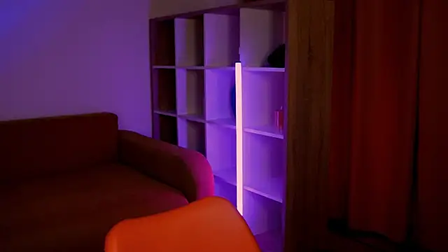 ItsAlisia online show from October 2025 12:38:01 PM