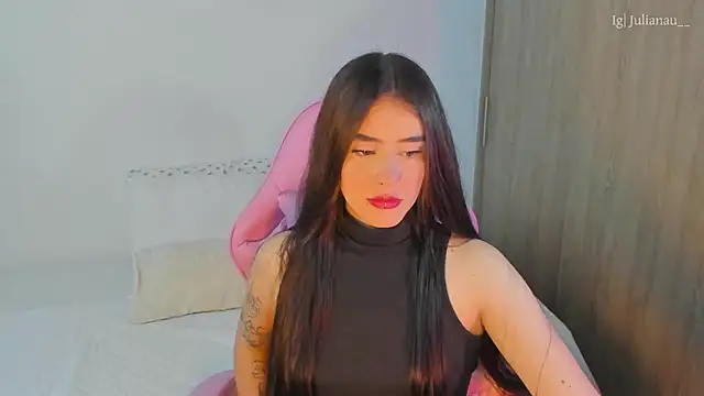 Snapshot of iriswest_ chatting on March 2025 11:43:01 PM iriswest online show from March 2025 11:43:01 PM