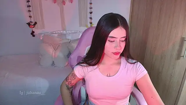 Snapshot of iriswest_ chatting on March 2026 12:25:01 AM iriswest online show from March 2026 12:25:01 AM