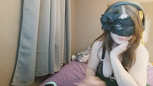 Snapshot of missteriousbelle chatting on December 2024 02:20:02 AM missteriousbelle online show from December 2024 02:20:02 AM