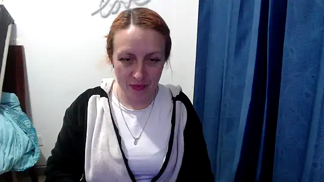 Snapshot of kittykalor09 chatting on January 2025 03:54:02 AM kittykalor09 online show from January 2025 03:54:02 AM