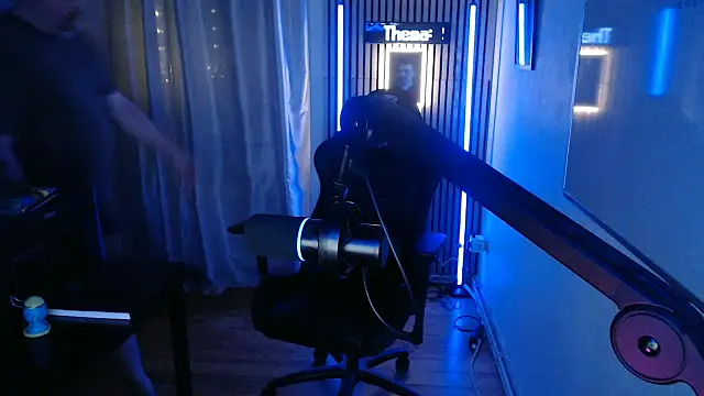 Snapshot of DerPornoPete chatting on December 2025 11:25:02 PM DerPornoPete online show from December 2025 11:25:02 PM