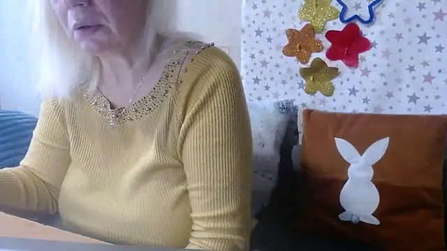 QueenLana online show from October 2025 07:34:01 AM