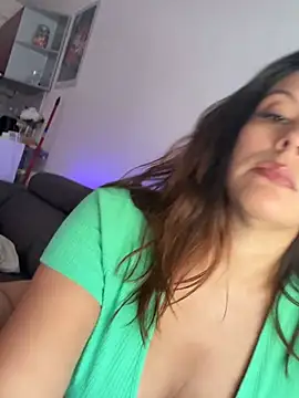 bellafreakyfun online show from July 2026 12:19:02 PM
