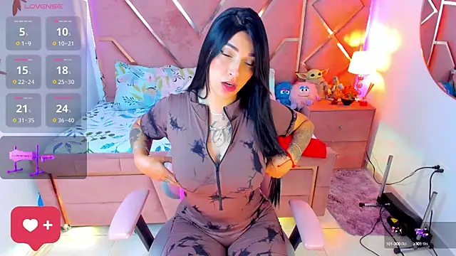 natalia-888 online show from February 2025 12:06:01 AM