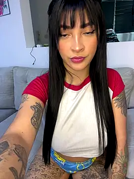 natalia-888 online show from October 2025 01:02:02 AM