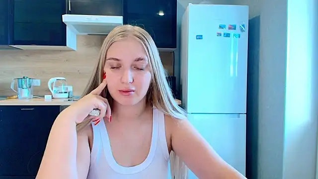 Adr1ana  online show from September 2025 10:20:01 AM