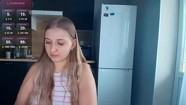 Snapshot of Adr1ana_ chatting on February 2026 07:03:02 AM Adr1ana online show from February 2026 07:03:02 AM