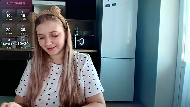 Snapshot of Adr1ana_ chatting on February 2026 07:05:02 AM Adr1ana online show from February 2026 07:05:02 AM