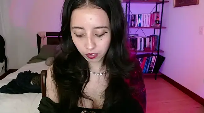 babyluna 8 8 online show from January 2025 05:43:02 AM