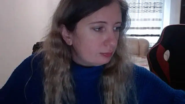 Snapshot of PeterAndJen chatting on March 2025 01:07:02 PM PeterAndJen online show from March 2025 01:07:02 PM