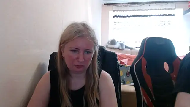 PeterAndJen online show from June 2026 05:12:02 PM