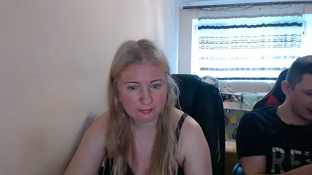 PeterAndJen online show from June 2026 05:12:01 AM