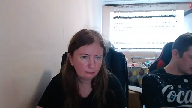 Snapshot of PeterAndJen chatting on July 2026 12:48:02 PM PeterAndJen online show from July 2026 12:48:02 PM
