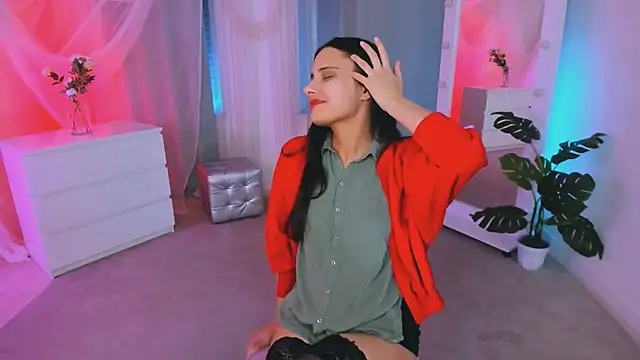 Snapshot of Orfeya chatting on December 2024 07:32:02 PM Orfeya online show from December 2024 07:32:02 PM