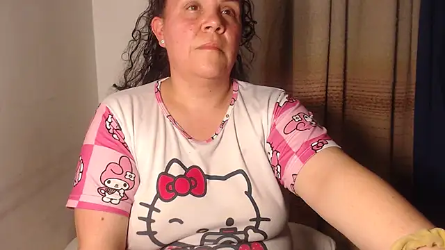 agathamiller01 online show from April 2026 01:14:02 AM