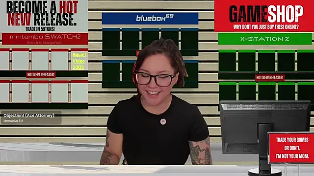 JennKenobi online show from October 2025 04:16:02 PM