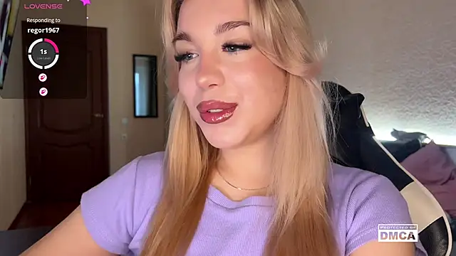 Snapshot of ariashaa chatting on November 2025 01:11:01 PM ariashaa online show from November 2025 01:11:01 PM