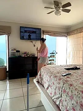 misslulipop online show from October 2025 02:01:02 PM