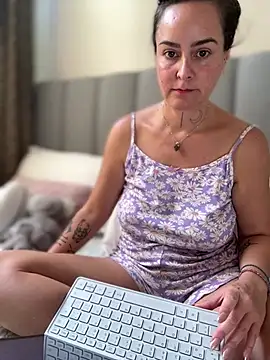 misslulipop online show from June 2026 02:04:01 PM