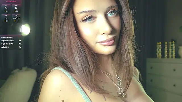 Snapshot of SanySenise chatting on November 2025 05:46:02 PM SanySenise online show from November 2025 05:46:02 PM