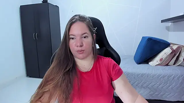 tamy shine87 online show from October 2025 11:35:01 PM