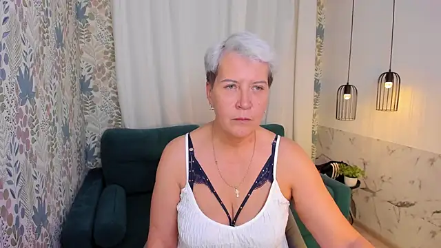 KathySunn online show from May 2026 01:49:02 PM