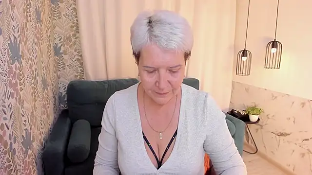 KathySunn online show from May 2026 01:07:01 PM